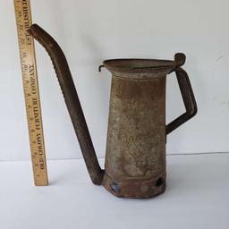 Antique Huffman Metal Oil Filler - Half Gallon