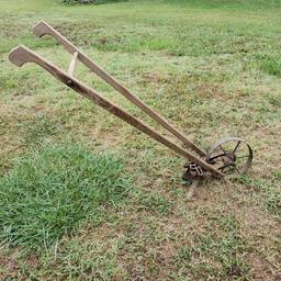 Antique Manual Planet Jr. 4 or 25 Seeder