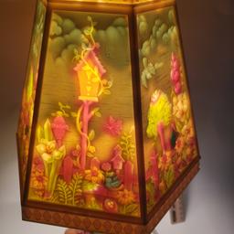 Vintage Floral Gardening Lamp