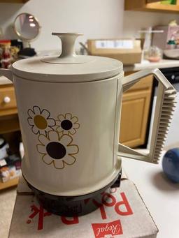 Vintage Poly Perk Coffee Maker with Box