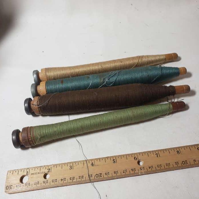 Lot of 4 Vintage Bobbins