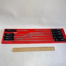 SNAP-ON 9 Piece Straight Slot Screw Driver Set with Black Handles