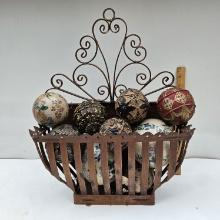 Metal Decorative Wall Hanging Basket with Ornamental Balls