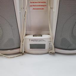 Emerson IP100 Clock Radio with Ipod Connector, Battery Operated - Tested and Works