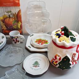 Lot of Ceramic, Glass, Plastic Christmas Party Ware,Thanksgiving Platter and Paper Tablecover