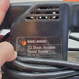 Black & Decker 1/3 Sheet Variable Speed Sander - Tested and Works