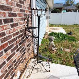Spiral Wrought Iron Plant Stand
