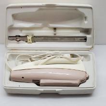 Vintage Le Chef Electric Carving Knife in Case - Tested and Works