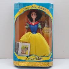 NIB 1997 Snow White Doll