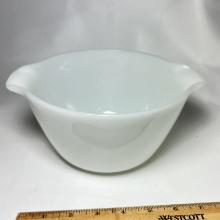 Anchor Hocking Milk Glass Fire King Ware Mixing Bowll