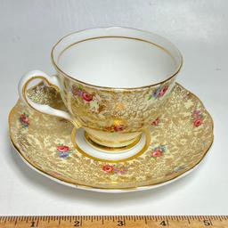 Colclough Bone China Tea Cup & Saucer Made in England