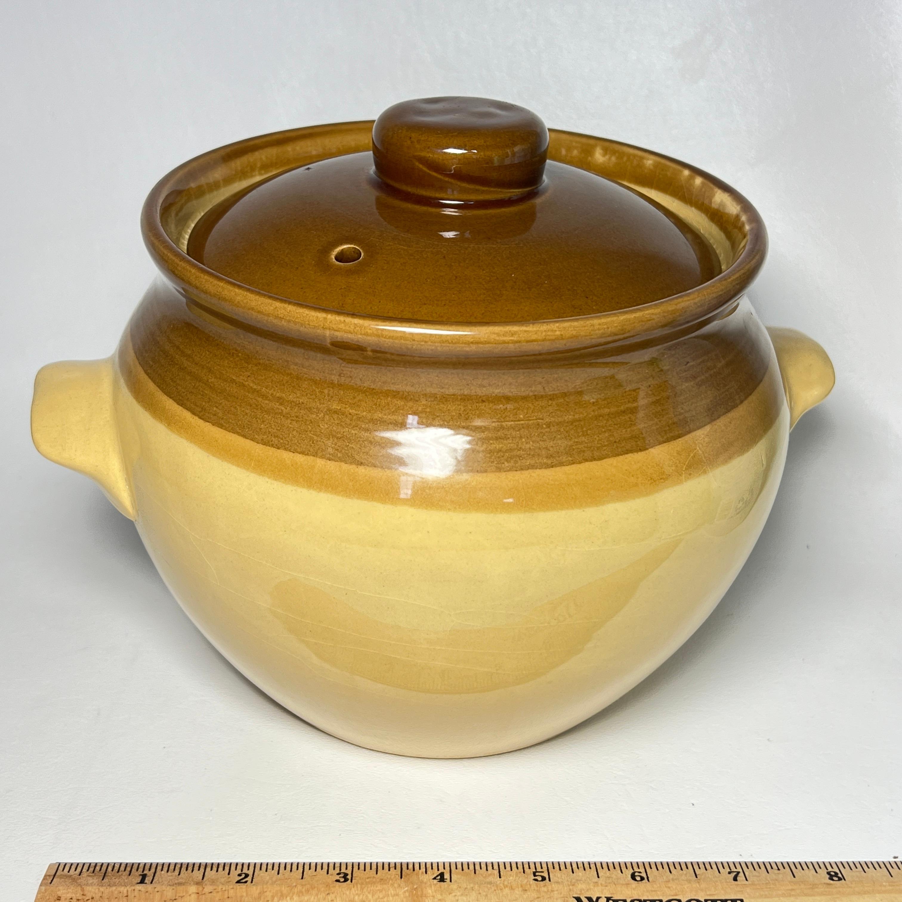 3-Tone Pottery Lidded Bean Pot