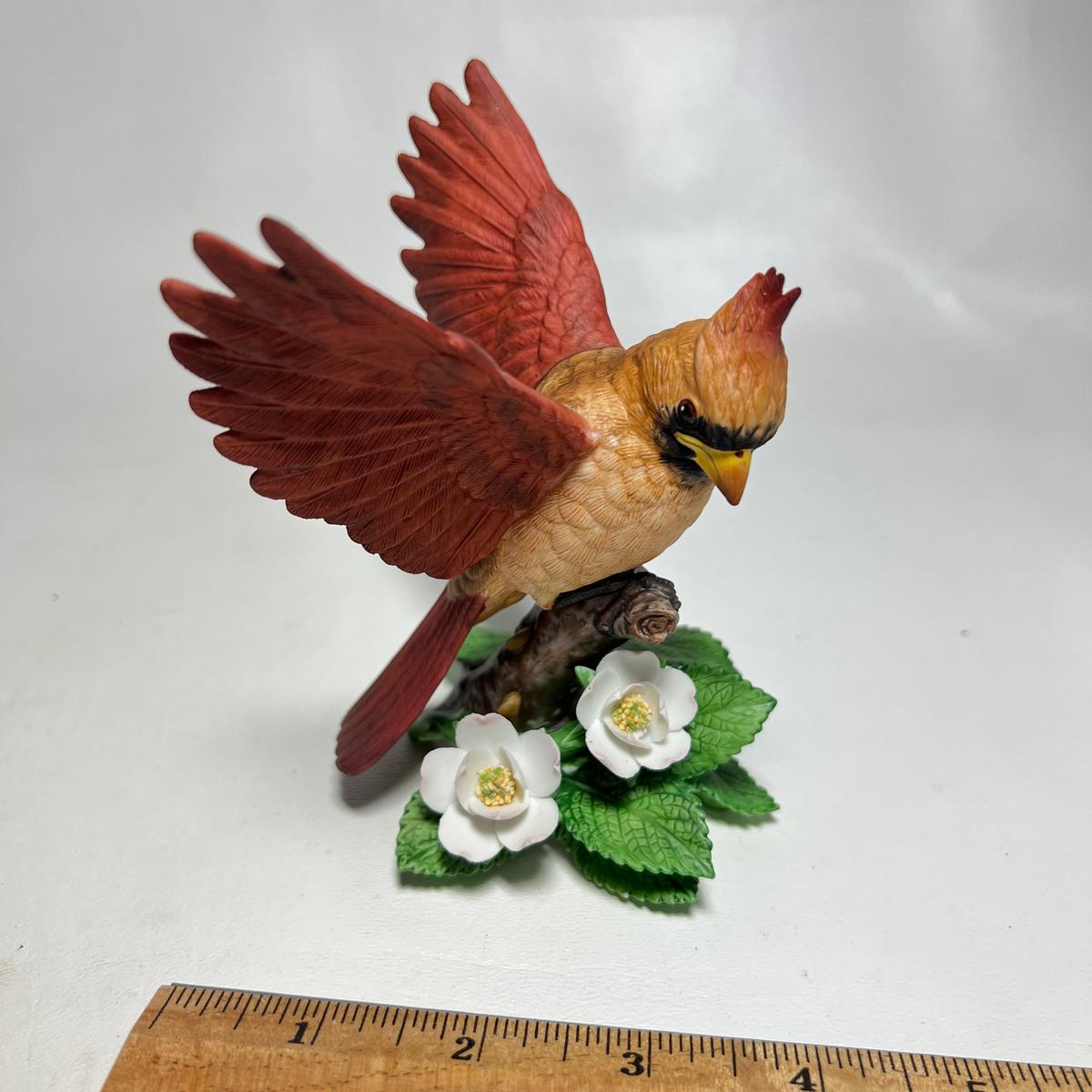 Lenox Fine Porcelain Bird Figurine - 1993 Female Cardinal