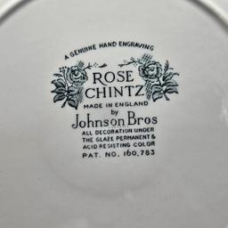 Beautiful Johnson Brothers Rose Chintz Ironstone Dinner Plate