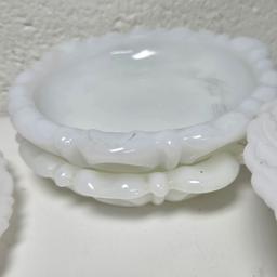 4 Pieces of Assorted Vintage Milk Glass