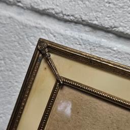 Vintage Gold Tone Picture Frame