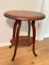 NICE Vintage Hand Crafted 2-Tier Wooden Side Table