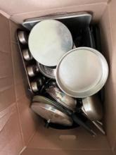 Large Lot of Bakeware, Pots & Pans & More