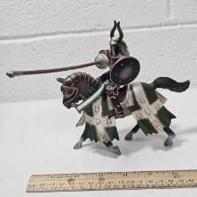 Schleich World of Knights Green White Taurus Tournament Knight and Horse