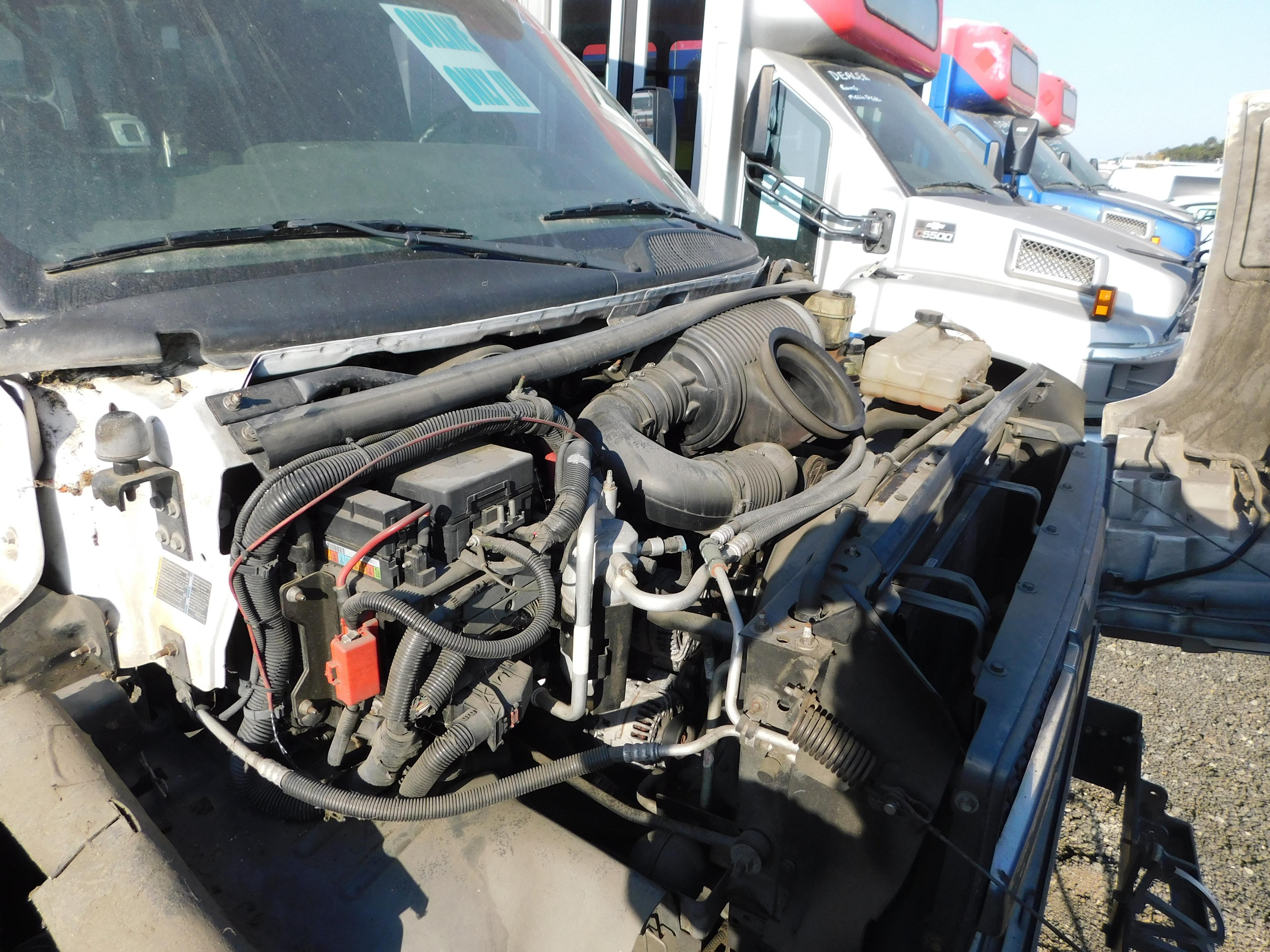 2008 CHEVROLET C5500 ELDORADO CUTAWAY BUS W/WC LIFT(MECH ISSUES)