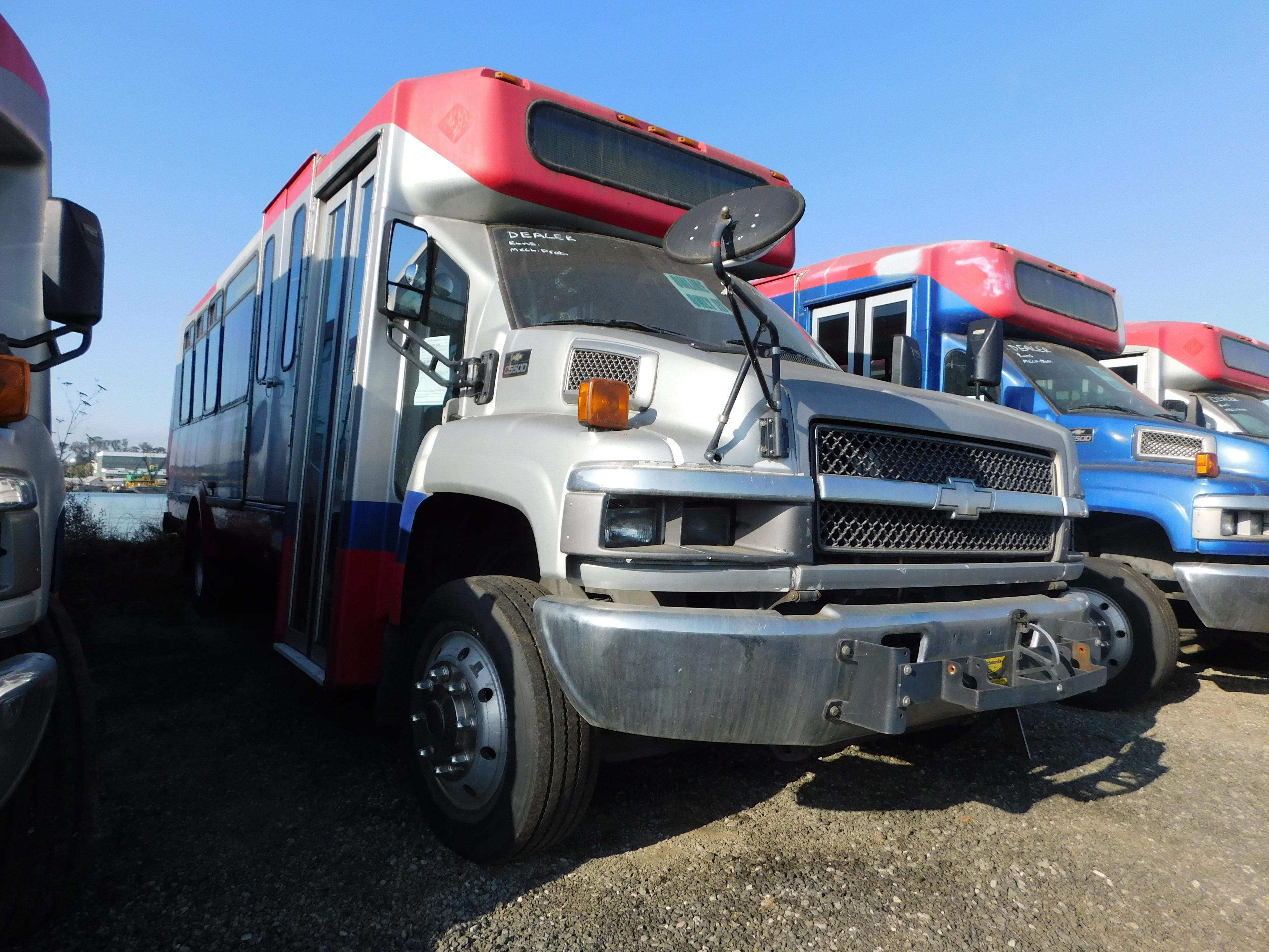 2008 CHEVROLET C5500 ELDORADO CUTAWAY BUS W/WC LIFT(MECH ISSUES)