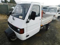 PIAGGIO 3 WHEEL CART (BILL OF SALE ONLY)