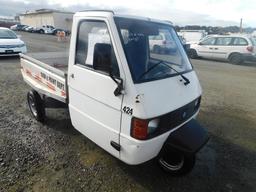 PIAGGIO 3 WHEEL CART (BILL OF SALE ONLY)