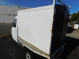 PIAGGIO 3 WHEEL CART (BILL OF SALE ONLY)