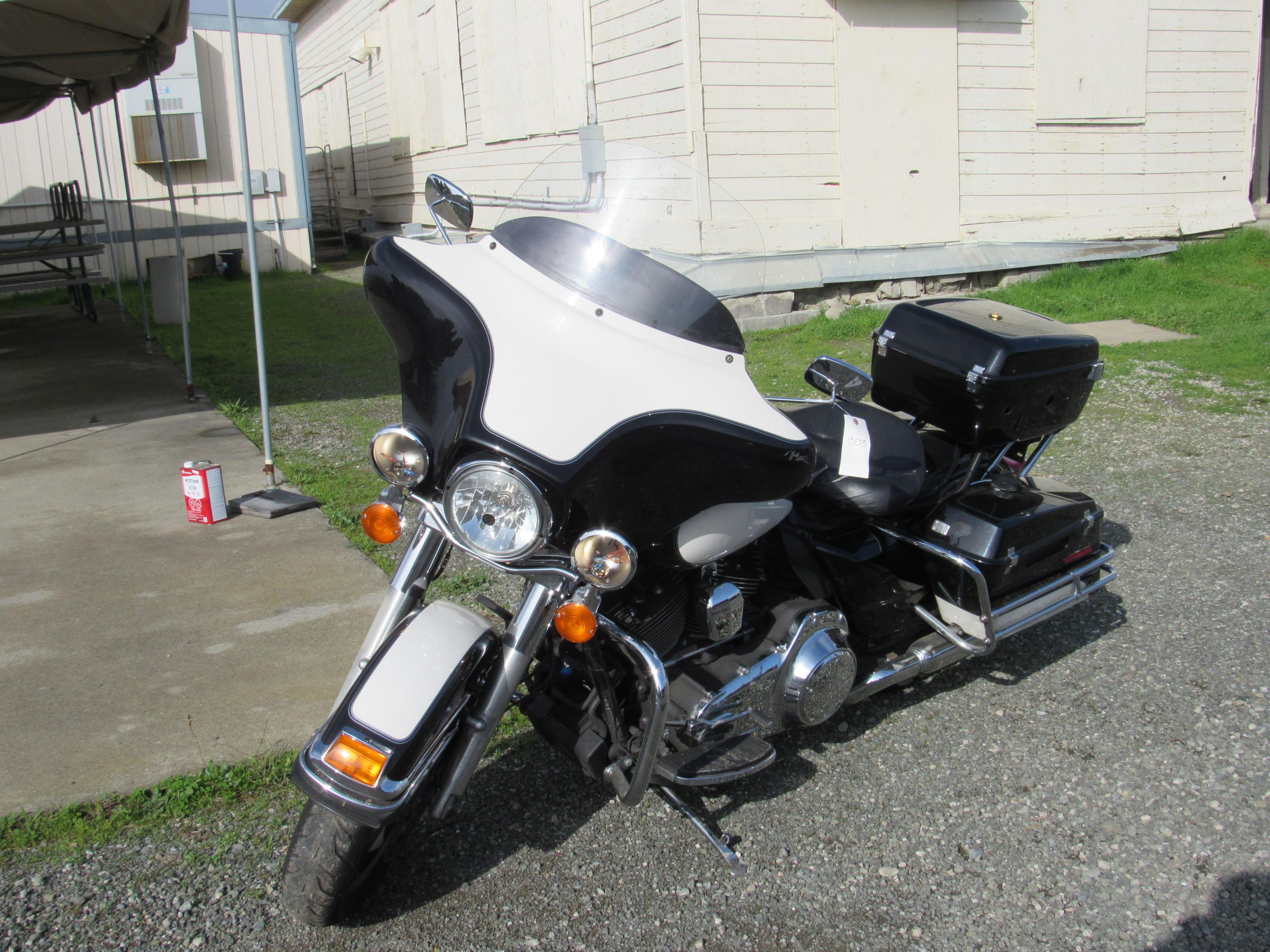 2012 HARLEY DAVIDSON ELECTRA-GLIDE POLICE MOTORCYCLE