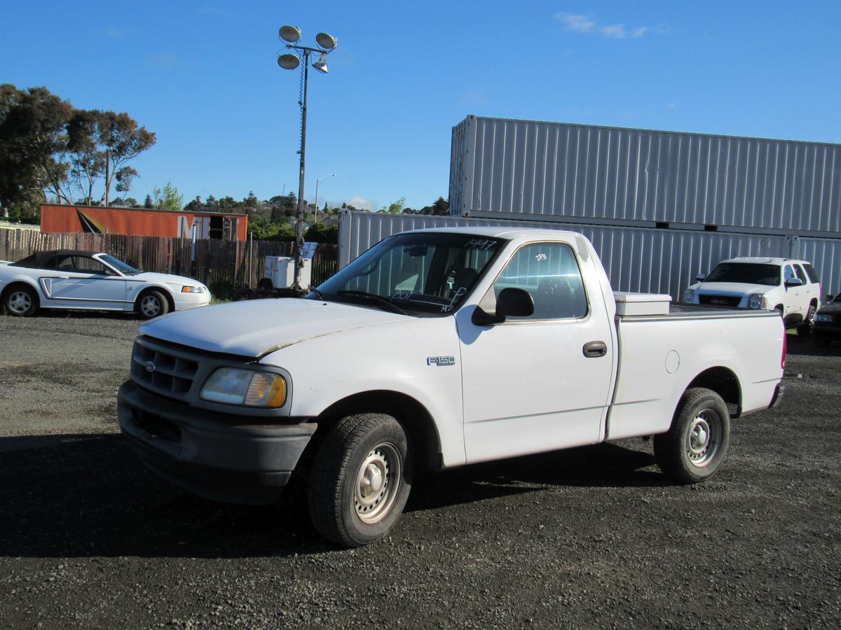 1997 FORD F-150 PICKUP TRUCK W/ TOOL BOX