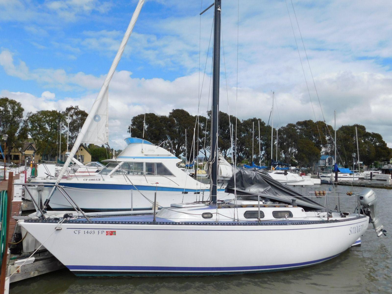 1974 PETERSEN 24' 11" SAILBOAT (NON RUNNER) (SUBJECT TO SELLERS APPROVAL)