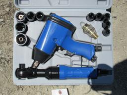 NEW & UNUSED 1/2 DRIVE AIR COMPACT WRENCH KIT