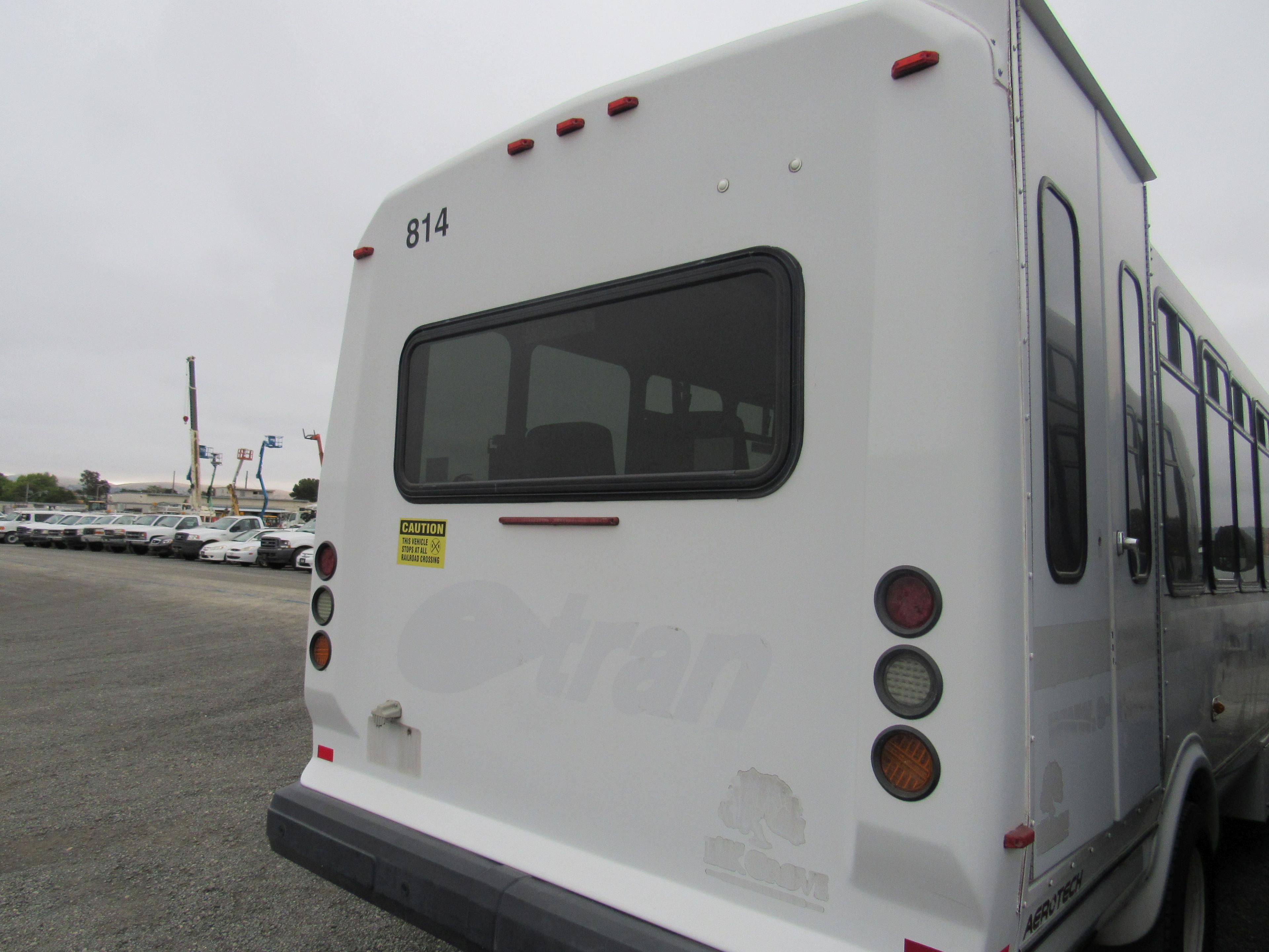 2012 FORD E-SERIES PARAVAN / WHEELCHAIR LIFT