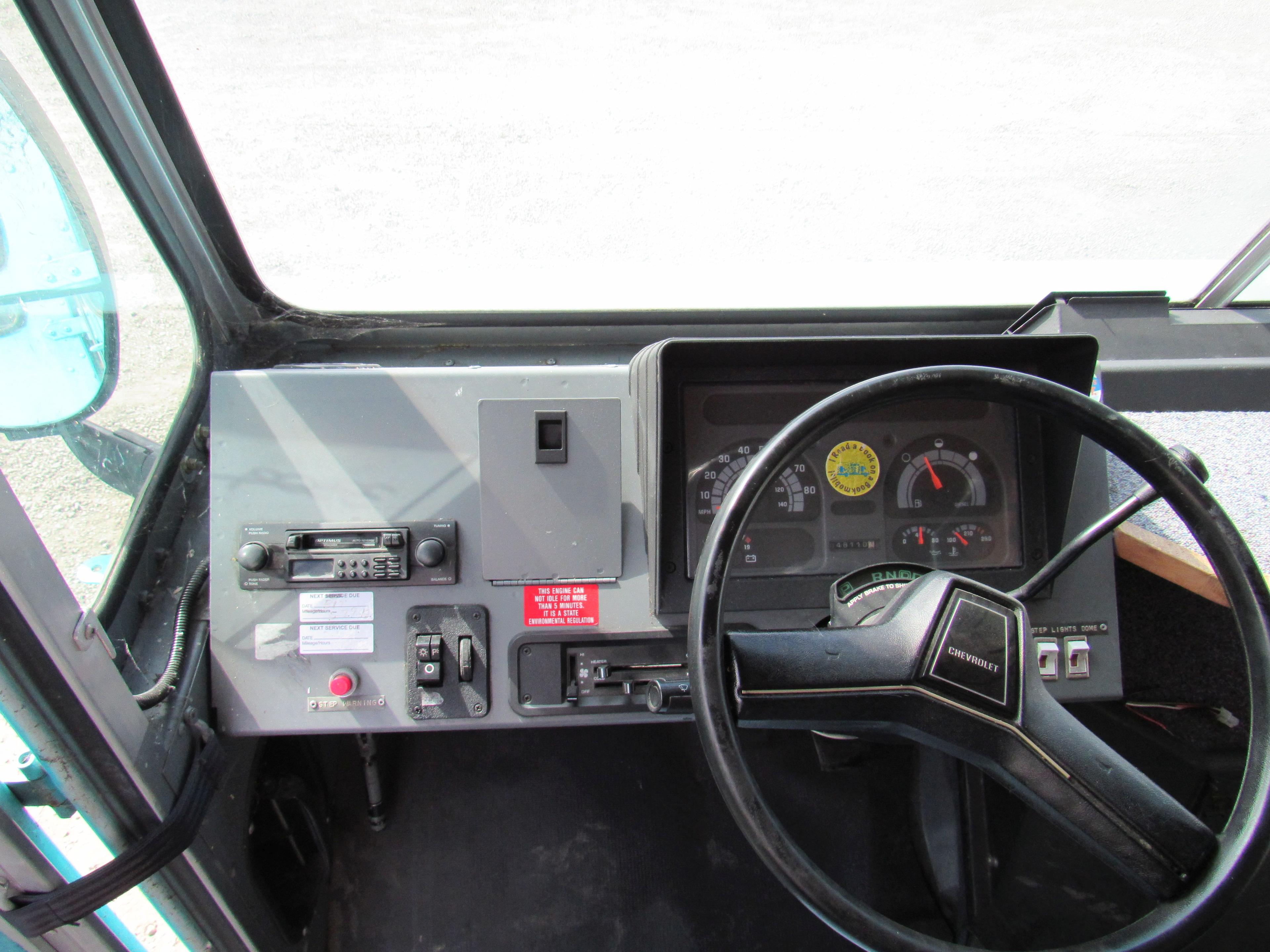 1994 CHEVROLET BOOKMOBILE