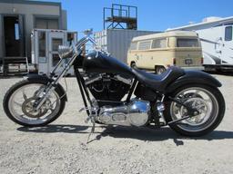 2000 CUSTOM MOTORCYCLE (SALVAGE)