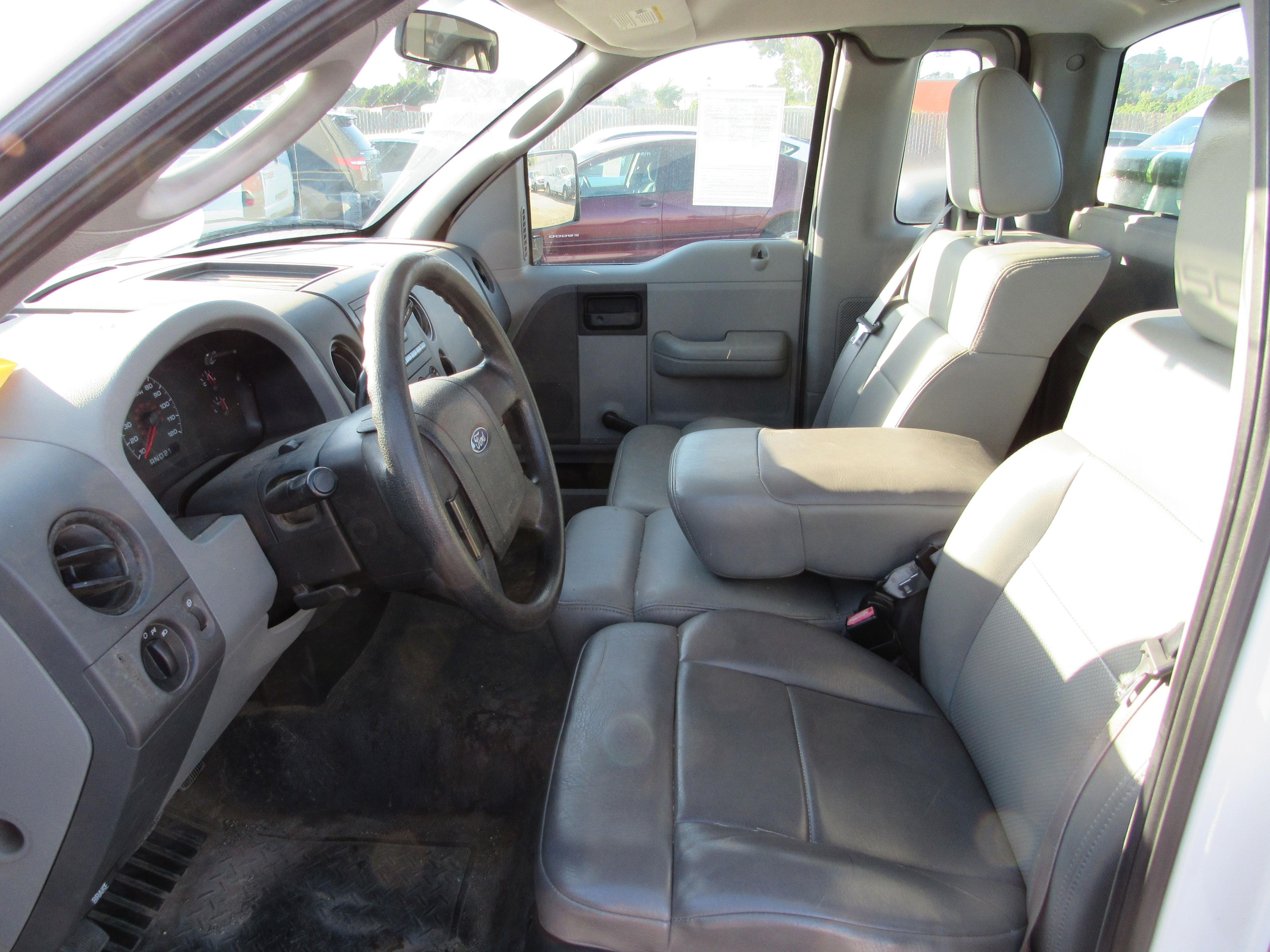 2007 FORD F-150 PICKUP TRUCK W/ TOOLBOX