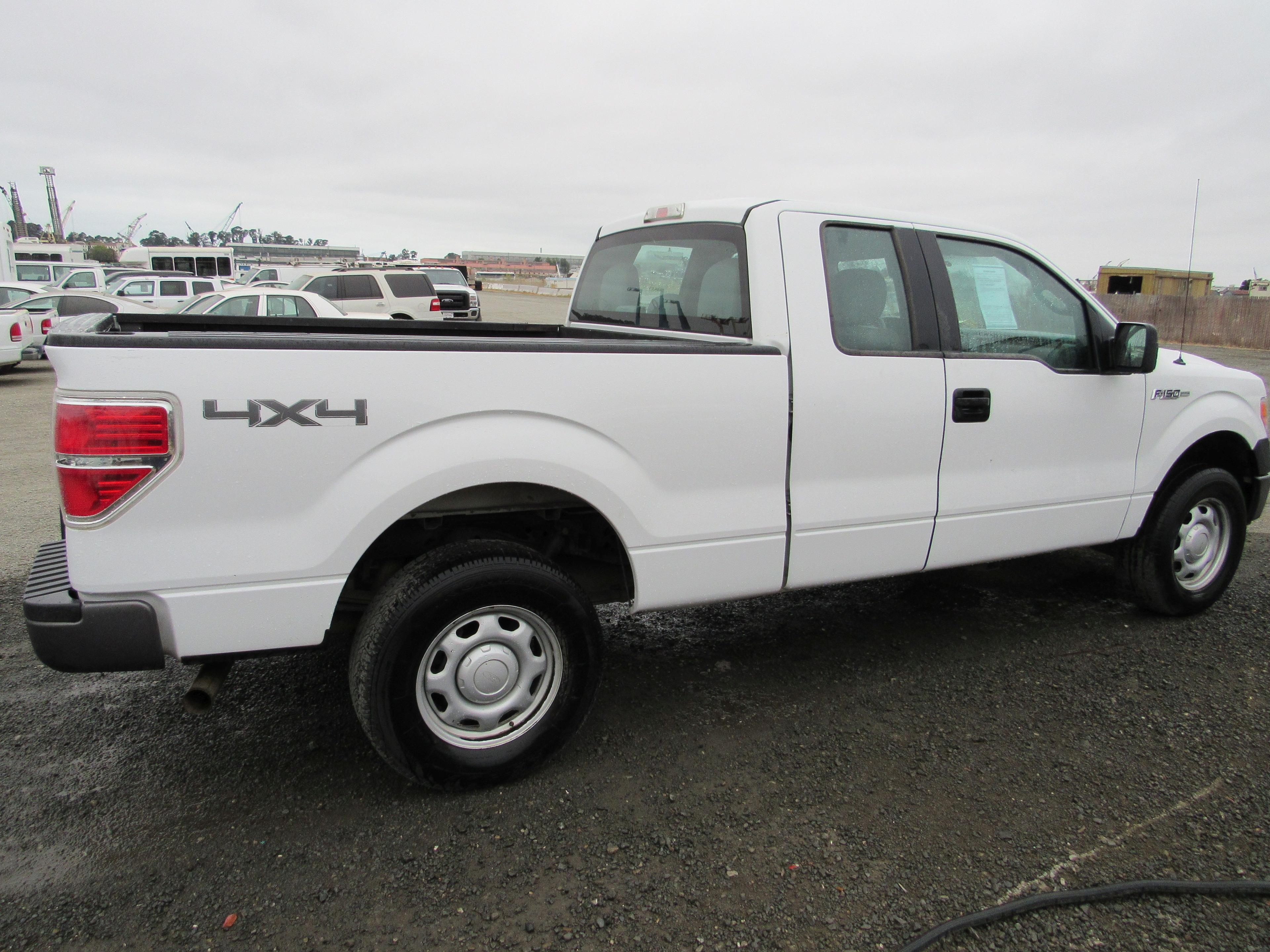 2013 FORD F-150 4X4 PICKUP TRUCK