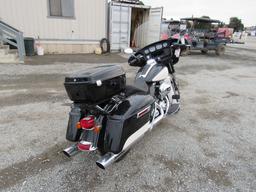 2014 HARLEY DAVIDSON 103 POLICE MOTORCYCLE (NO KEY)