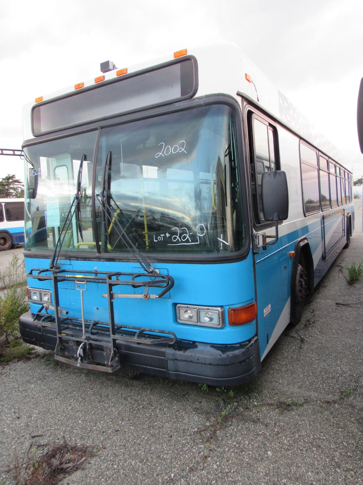 2002 GILLIG LOW FLOOR 40' PASSENGER BUS