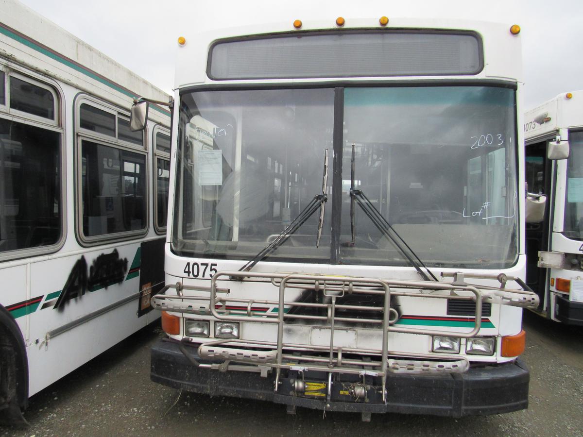 2003 NABI 40' PASSENGER BUS (NON RUNNER) (NON COMPLIANT)