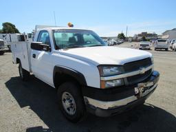 2003 CHEVROLET SILVERADO UTILITY TRUCK