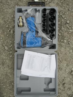 NEW & UNUSED 1/2" DRIVE AIR IMPACT WRENCH KIT