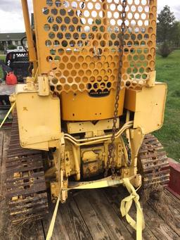 John Deere 1010 crawler