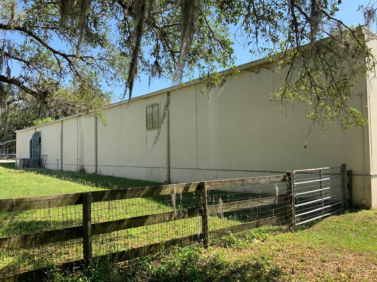 COMMERCIAL REAL ESTATE, COMMERCIAL BUILDING ON 4.1± AC IN BROOKSVILLE, FL