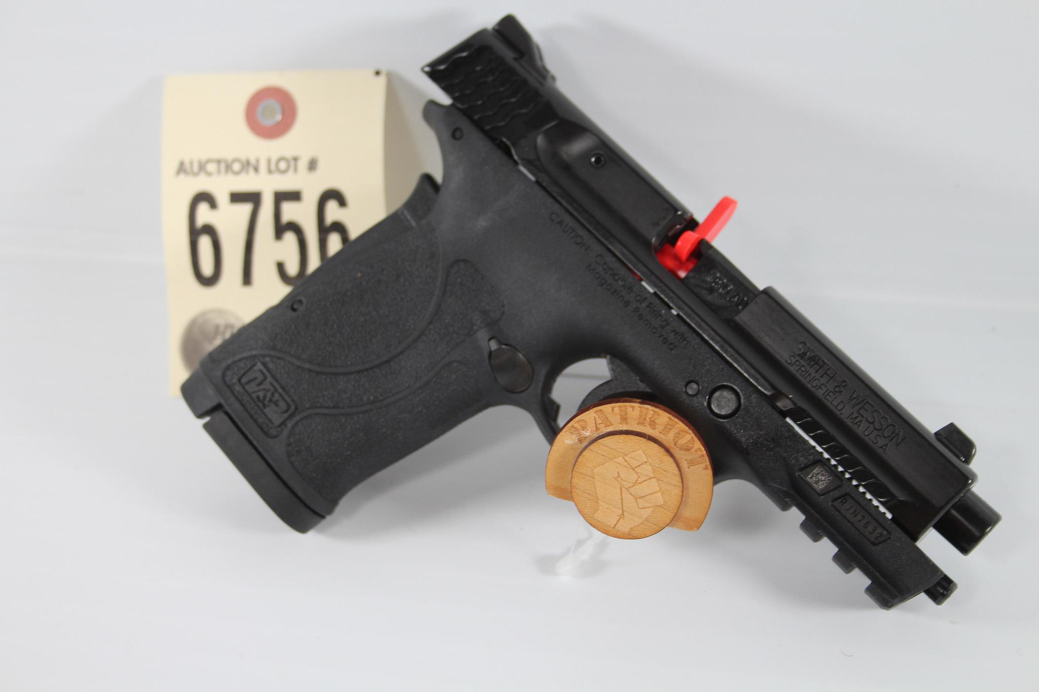 Smith & Wesson M&P Shield EZ .380 pistol