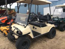 CLUB CAR ELECTRIC GOLF CART