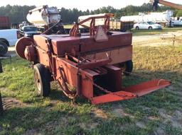 MASSEY FERGUSON 12 SQUARE BALER