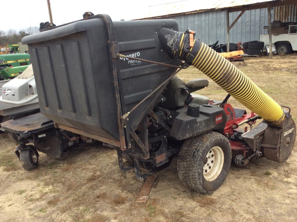 TORO ZERO TURN MOWER W/ BAGGER