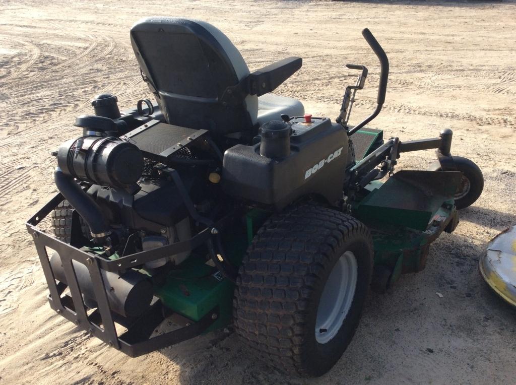 BOBCAT ZT225 ZERO TURN MOWER