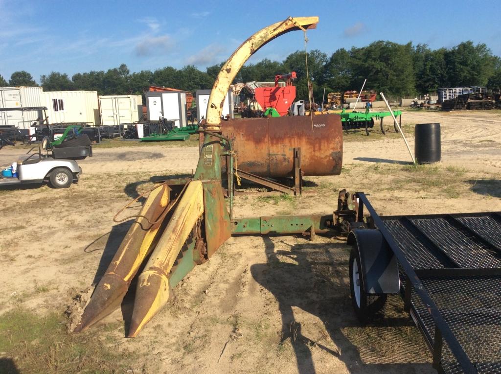 (208)JD 25 SILAGE CUTTER